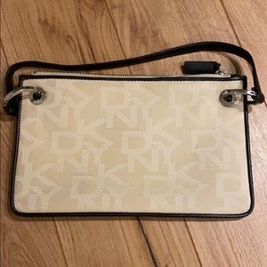 DKNY small bag almost new
